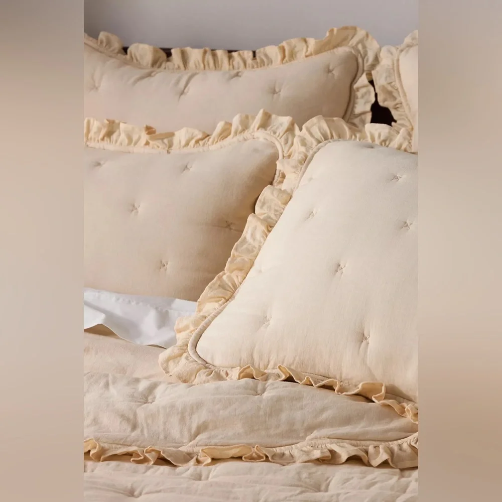 Anthro NAOMI COTTON LINEN BLEND RUFFLE QUILT 4540G636AA Neutral California King
